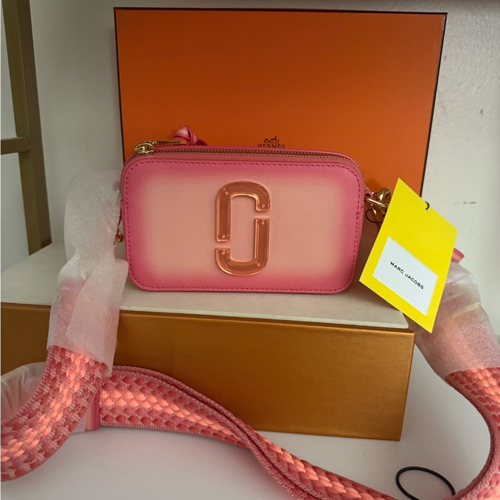 Marc Jacobs Pink Crossbody Bag - New with tags